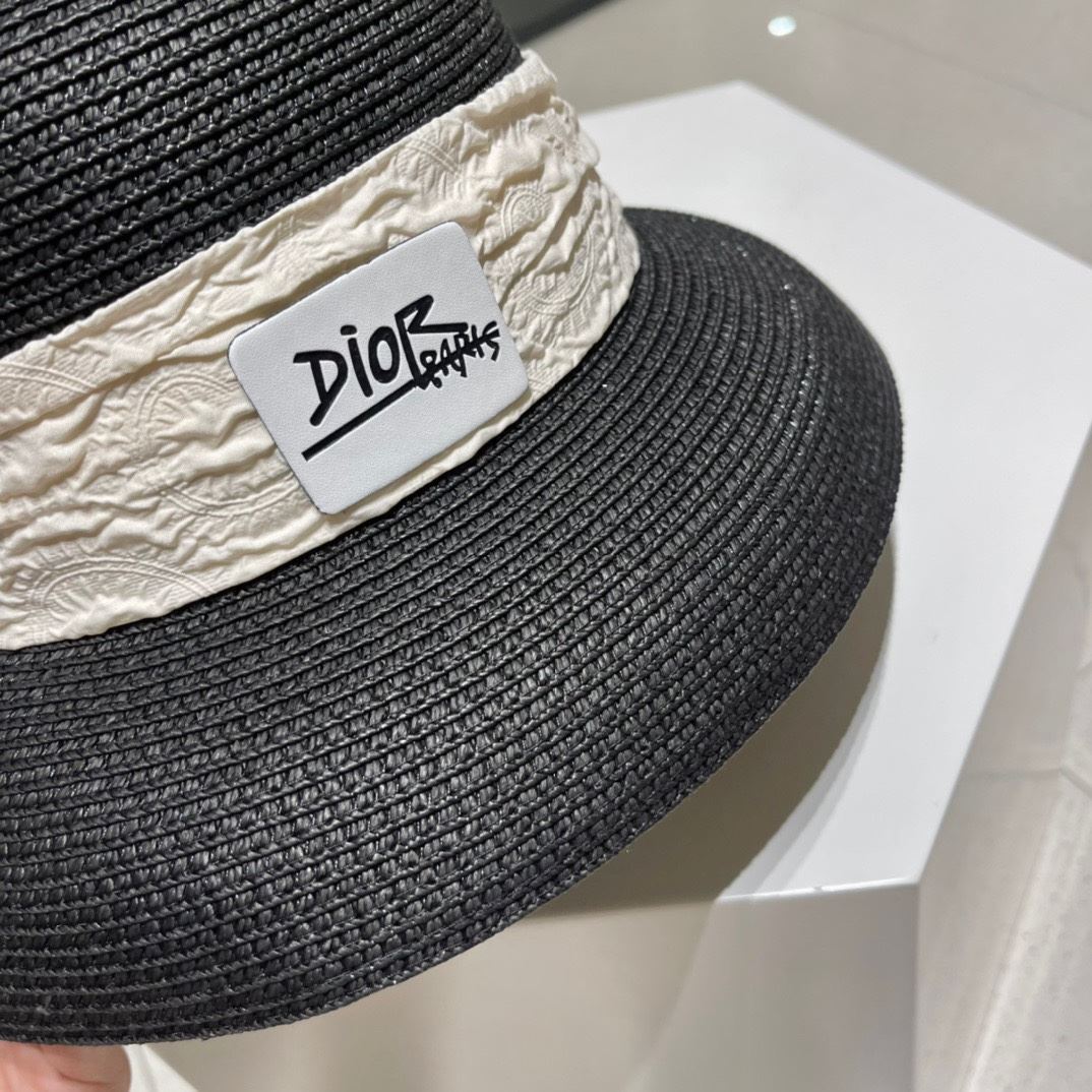 Christian Dior Caps